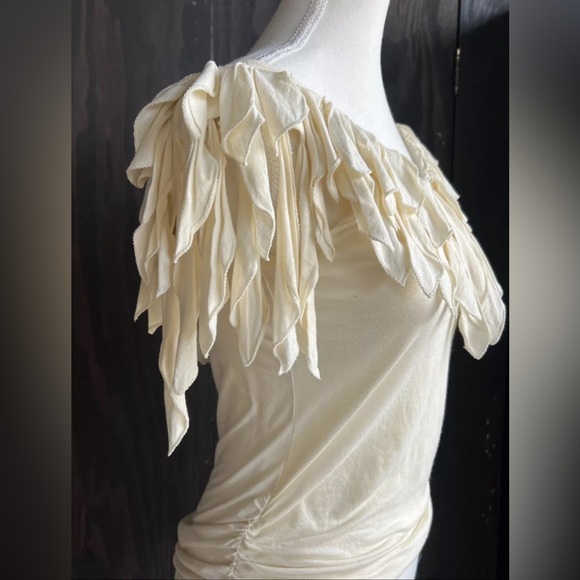 VINTAGE RALPH LAUREN cream/white off shoulder fringe top - Picture 6 of 7